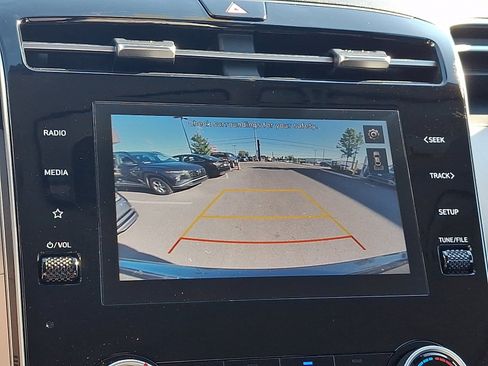 Certified 2024 Hyundai Tucson SE AWD/4WD image 17