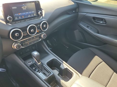 Certified 2025 Nissan Sentra S image 31