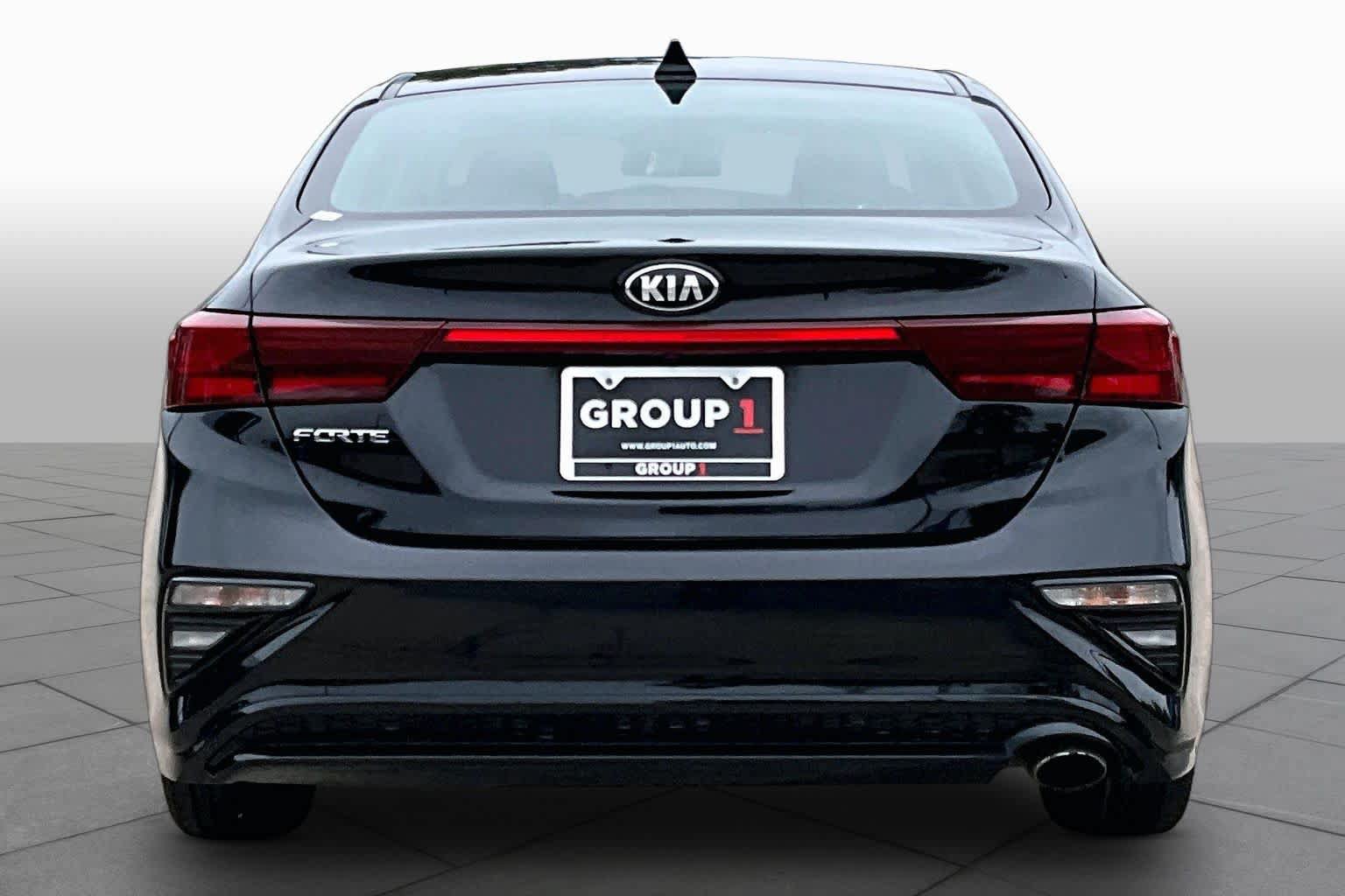 Used 2021 Kia Forte LXS FWD image 5