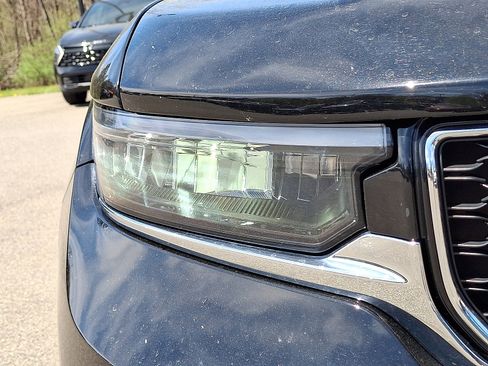 Used 2021 Jeep Grand Cherokee L Limited image 9