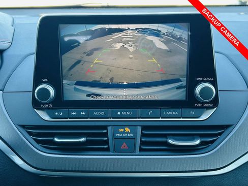 Used 2023 Nissan Altima 2.5 SR image 7