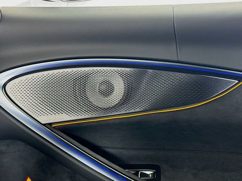 New 2026 McLaren Artura RWD image 17