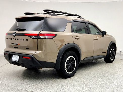 Used 2024 Nissan Pathfinder Rock Creek image 5
