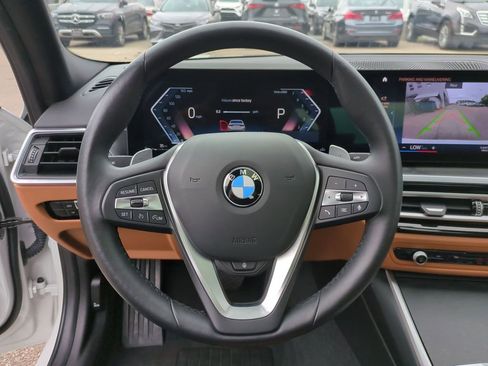 Used 2024 BMW 330i xDrive Sedan w/ Convenience Package image 27