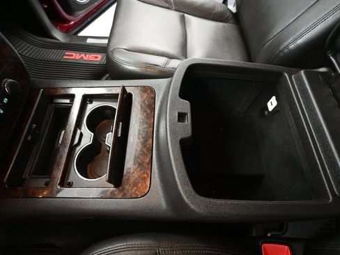 Used 2014 GMC Sierra 2500 Denali w/ Snow Plow Prep Package AWD/4WD image 36