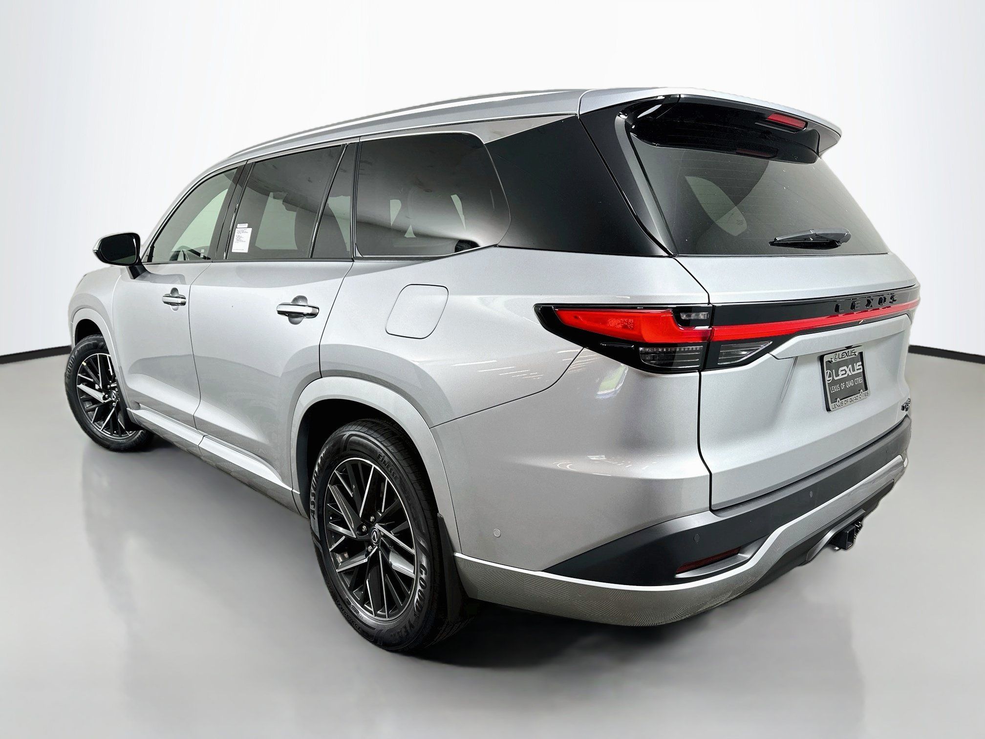 Used 2025 Lexus TX 350 AWD w/ Technology Package image 5