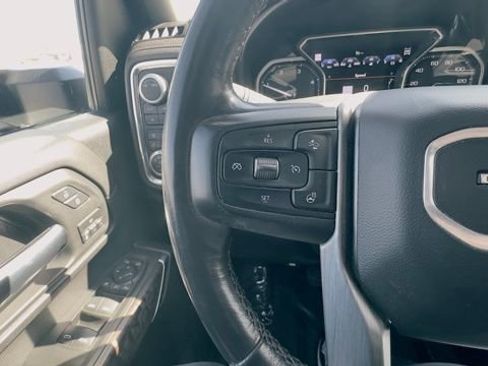 Used 2020 GMC Sierra 2500 Denali w/ Denali Ultimate Package image 23