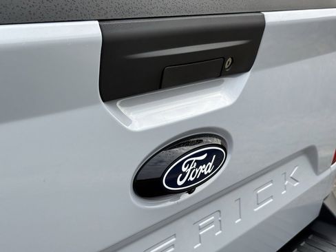 New 2025 Ford Maverick XL w/ Equipment Group 101A image 11