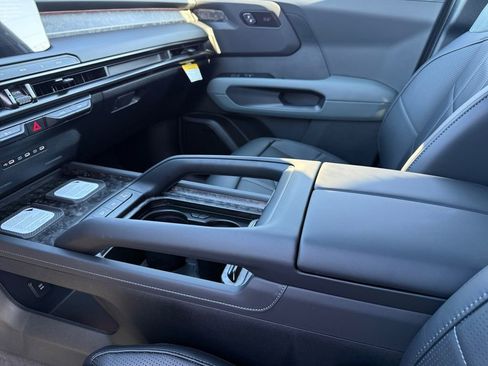 New 2027 Kia Telluride SX Prestige X-Pro AWD/4WD image 19