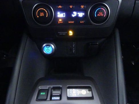 Used 2022 Nissan Leaf S Plus image 14