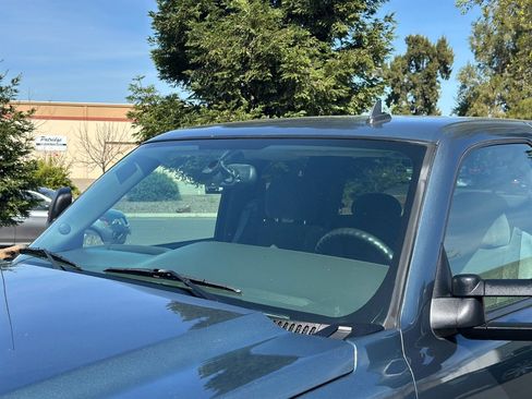 Used 2006 Chevrolet Silverado 3500 LT w/ Skid Plate Package image 11