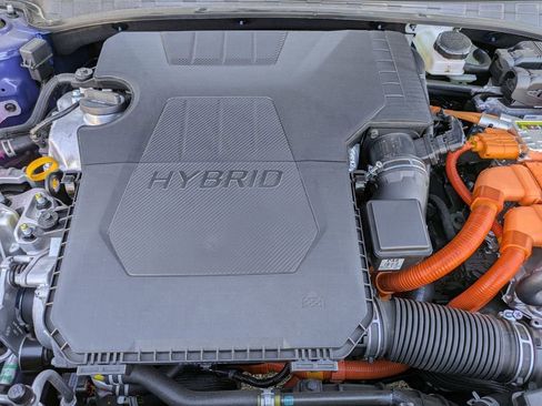 New 2025 Hyundai Elantra SEL image 12