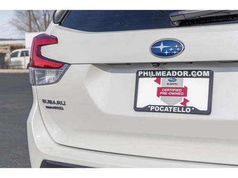 Certified 2023 Subaru Forester Premium image 29