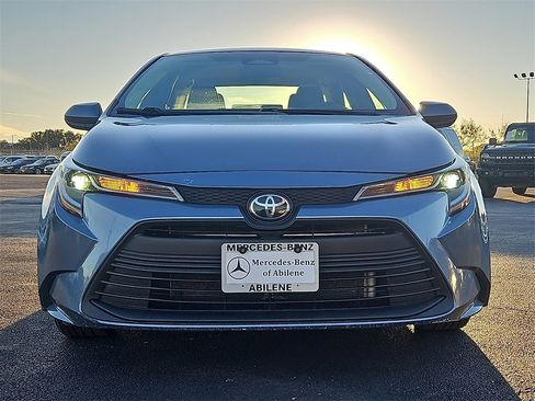 Used 2024 Toyota Corolla LE image 12