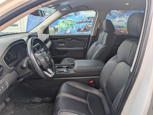 Certified 2023 Honda Pilot EX-L image 4