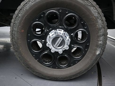 Used 2019 Ford F250 XL w/ Power Equipment Group AWD/4WD image 18