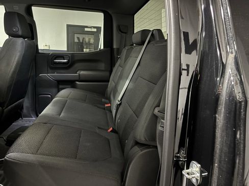 Used 2020 Chevrolet Silverado 1500 Custom Trail Boss w/ Custom Convenience Package image 15