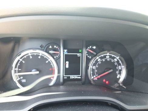 Used 2021 Toyota 4Runner TRD Pro AWD/4WD image 5