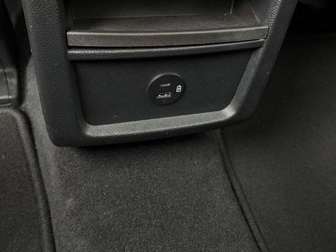 Certified 2022 Ford Edge SE w/ Black Appearance Package image 23