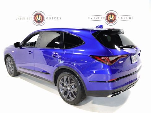 Used 2023 Acura MDX A-Spec image 3