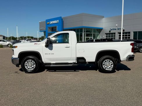 Used 2024 Chevrolet Silverado 3500 LT w/ Convenience Package AWD/4WD image 9