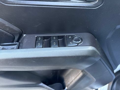 Used 2023 Chevrolet Colorado W/T w/ Advanced Trailering Package AWD/4WD image 11