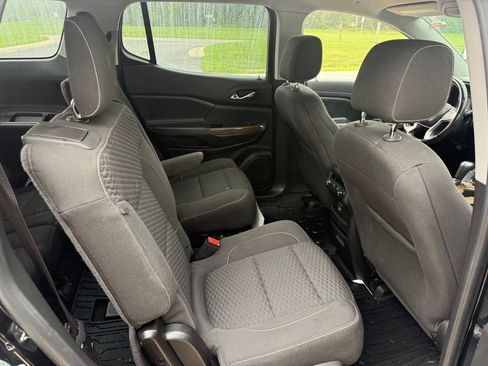 Used 2019 GMC Acadia SLE w/ Driver Alert Package I AWD/4WD image 16