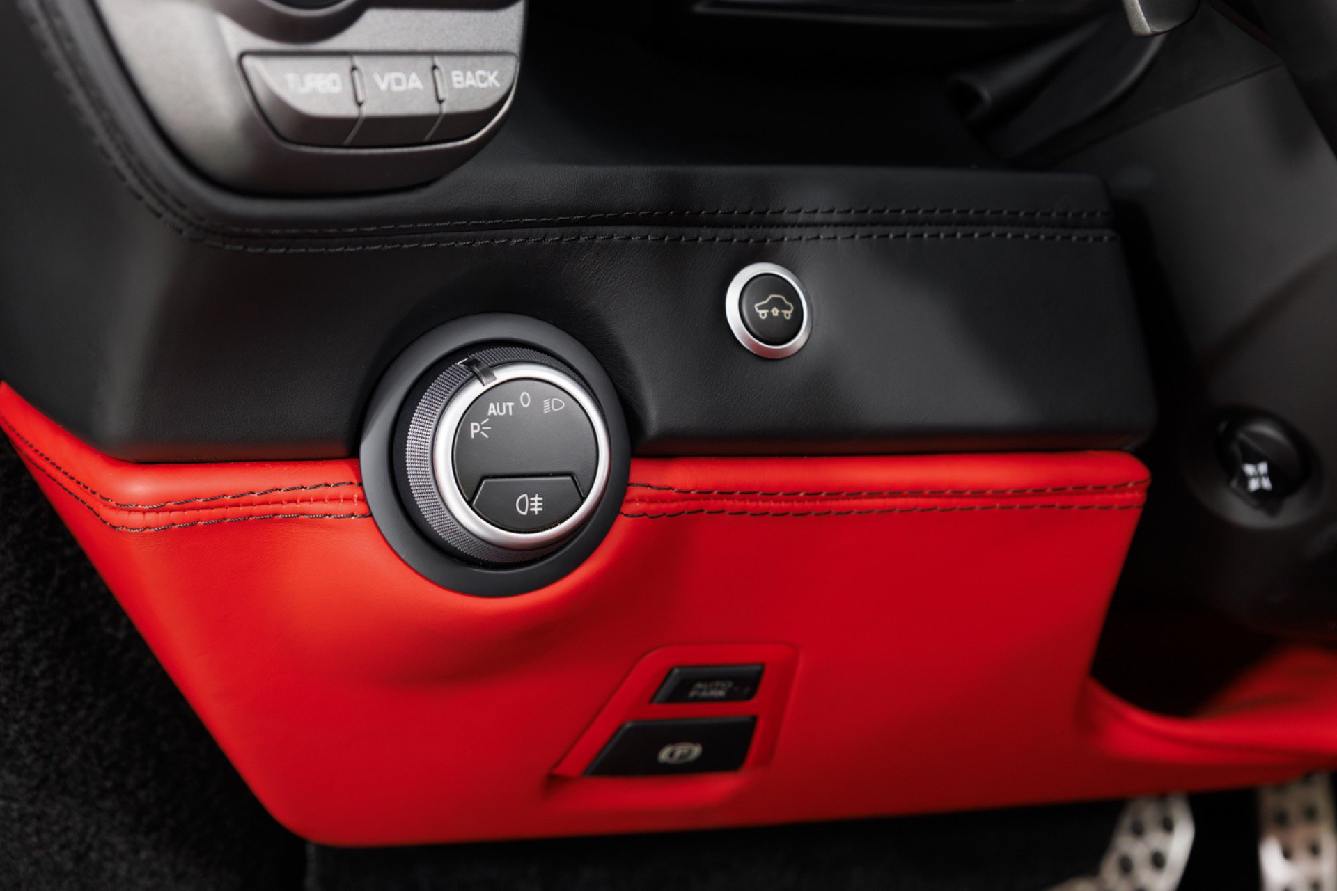 Used 2017 Ferrari 488 Spider RWD image 31
