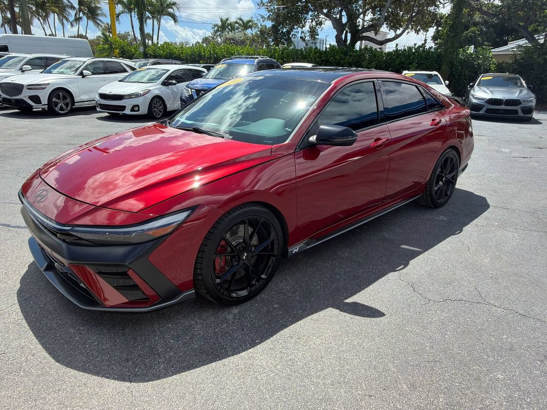 Used 2024 Hyundai Elantra N FWD image 1