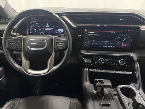 Used 2024 GMC Sierra 1500 Denali image 17