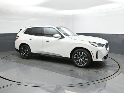 New 2026 BMW X3 xDrive30 w/ Convenience Package image 17