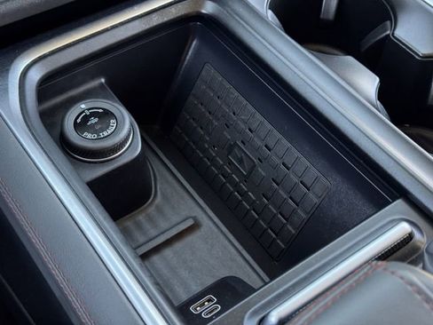 Certified 2025 Ford Expedition Active image 22