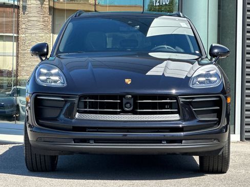 New 2026 Porsche Macan AWD/4WD image 11