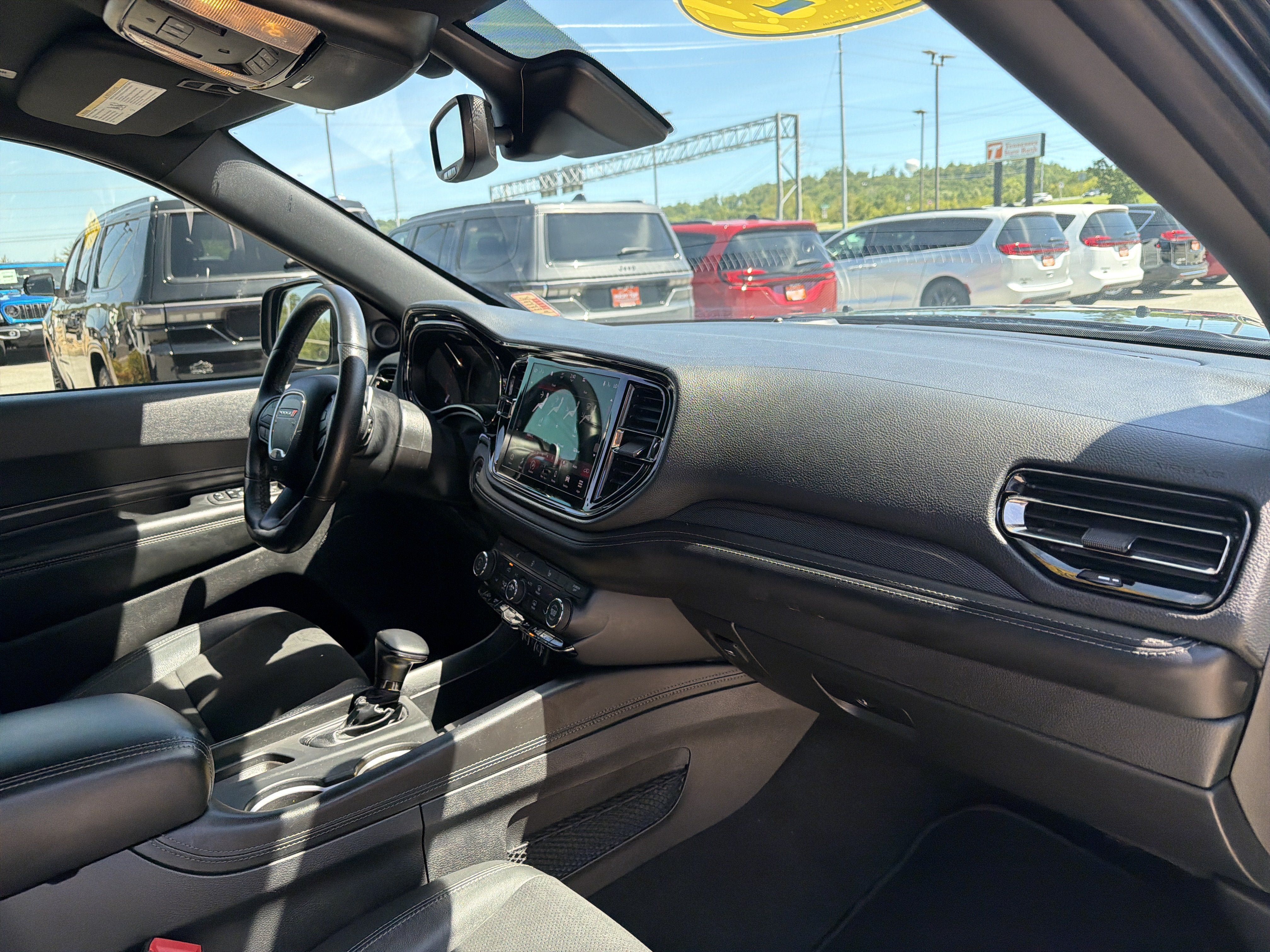 Used 2022 Dodge Durango GT AWD/4WD image 30
