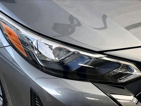 Certified 2024 Nissan Sentra SV image 27