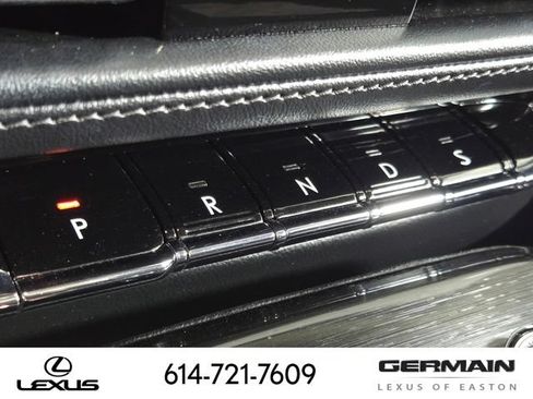 Used 2023 Lincoln Nautilus Reserve w/ Equipment Group 202A AWD/4WD image 26