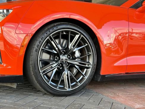 Used 2021 Chevrolet Camaro ZL1 image 58