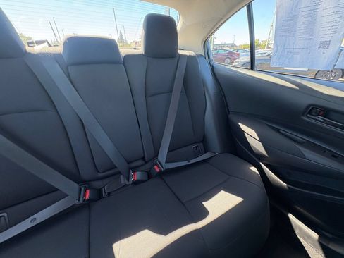 Used 2025 Toyota Corolla LE FWD image 36