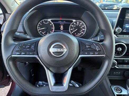 Used 2025 Nissan Sentra SV image 25