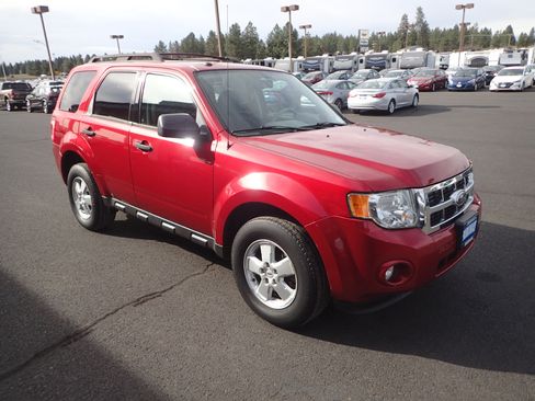 Used 2009 Ford Escape XLT image 7