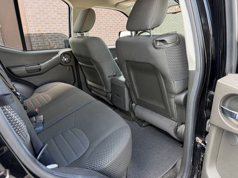 Used 2014 Nissan Xterra PRO-4X AWD/4WD image 31