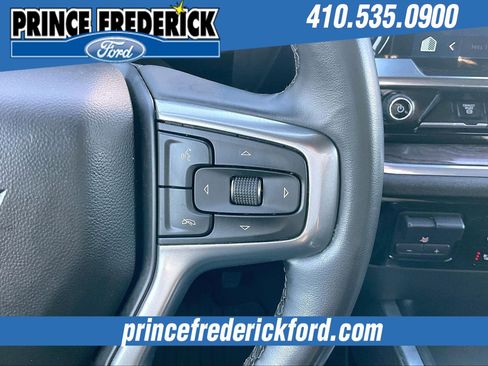 Used 2024 Chevrolet Silverado 2500 LTZ w/ LTZ Premium Package image 18