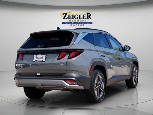 Certified 2026 Hyundai Tucson SEL Plus AWD/4WD image 7