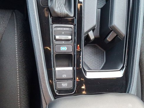 Used 2024 Honda Accord Sport image 25