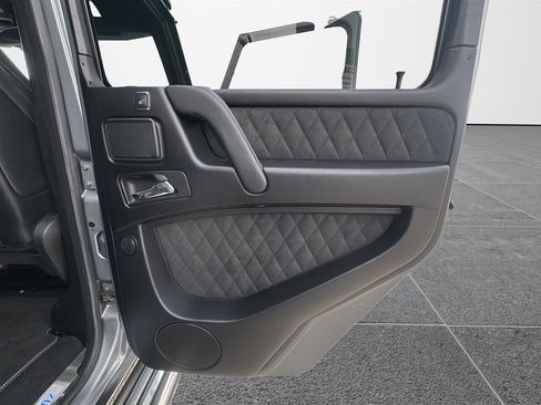 Used 2017 Mercedes-Benz G 550 Squared image 20