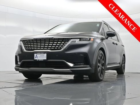 Used 2023 Kia Carnival SX Prestige image 50