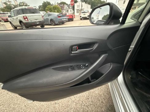 Used 2024 Toyota Corolla LE FWD image 20
