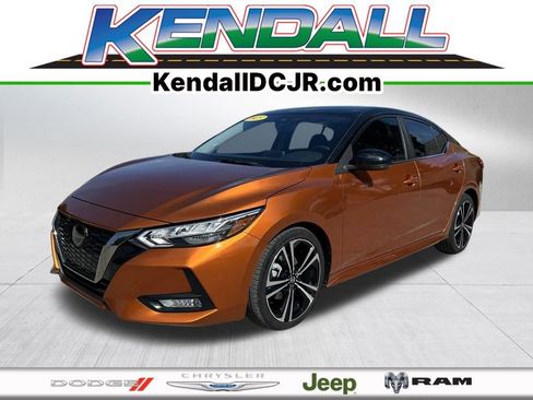 Used 2023 Nissan Sentra SR w/ Electronics Package FWD image 1