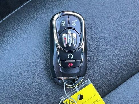 Used 2024 Buick Envista Sport Touring w/ Convenience I Package image 28