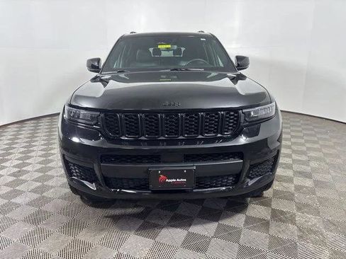 Certified 2023 Jeep Grand Cherokee L Laredo AWD/4WD image 2
